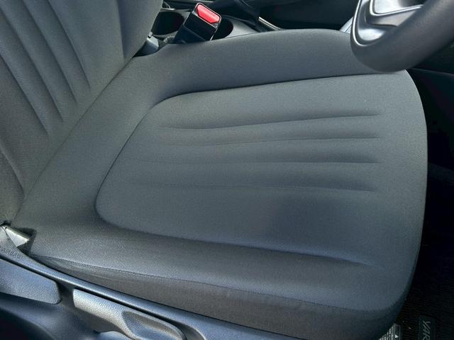 ヤリス X 禁煙 ディスプレイオーディオ/ナビ・TV付き バックカメラ ETC 衝突軽減システム レーダークルーズ レーンキーピング 電格ミラー 社外14インチアルミ(18枚目)