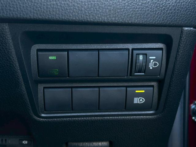 ヤリス X 禁煙 ディスプレイオーディオ/ナビ・TV付き バックカメラ ETC 衝突軽減システム レーダークルーズ レーンキーピング 電格ミラー 社外14インチアルミ(23枚目)