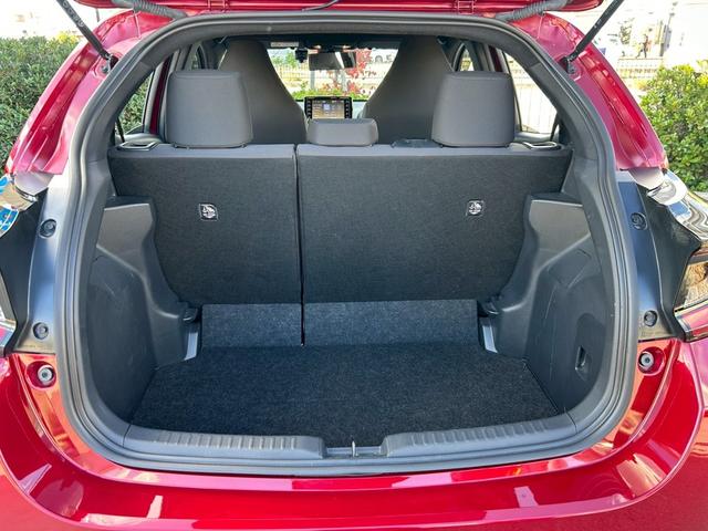 ヤリス X 禁煙 ディスプレイオーディオ/ナビ・TV付き バックカメラ ETC 衝突軽減システム レーダークルーズ レーンキーピング 電格ミラー 社外14インチアルミ(38枚目)