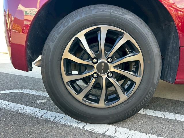 ヤリス X 禁煙 ディスプレイオーディオ/ナビ・TV付き バックカメラ ETC 衝突軽減システム レーダークルーズ レーンキーピング 電格ミラー 社外14インチアルミ(60枚目)