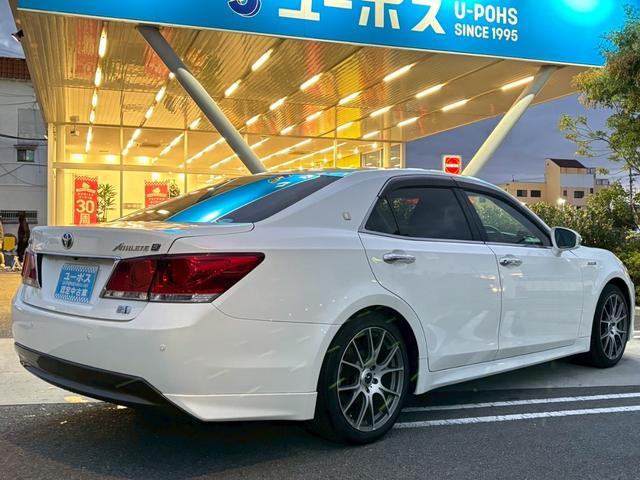 クラウンハイブリッド アスリートＳ　ワンオーナ　禁煙　メーカーナビ　フルセグテレビ　バックカメラ　パワーシート　シートヒーター　ステアリングヒーター　ＥＴＣ　クルーズコントロール　衝突軽減システム　ウェッズ１８インチアルミ　電格ミラー（7枚目）
