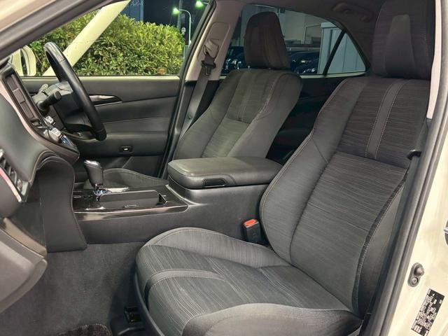 クラウンハイブリッド アスリートＳ　ワンオーナ　禁煙　メーカーナビ　フルセグテレビ　バックカメラ　パワーシート　シートヒーター　ステアリングヒーター　ＥＴＣ　クルーズコントロール　衝突軽減システム　ウェッズ１８インチアルミ　電格ミラー（35枚目）