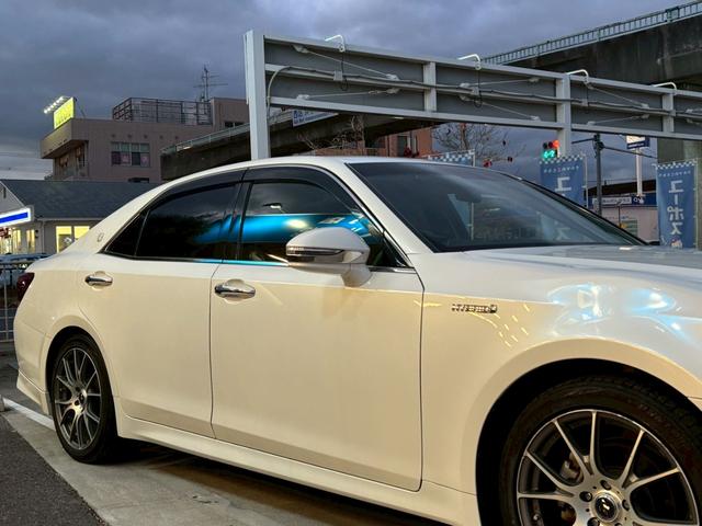 クラウンハイブリッド アスリートＳ　ワンオーナ　禁煙　メーカーナビ　フルセグテレビ　バックカメラ　パワーシート　シートヒーター　ステアリングヒーター　ＥＴＣ　クルーズコントロール　衝突軽減システム　ウェッズ１８インチアルミ　電格ミラー（43枚目）