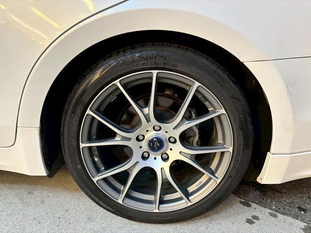 クラウンハイブリッド アスリートＳ　ワンオーナ　禁煙　メーカーナビ　フルセグテレビ　バックカメラ　パワーシート　シートヒーター　ステアリングヒーター　ＥＴＣ　クルーズコントロール　衝突軽減システム　ウェッズ１８インチアルミ　電格ミラー（50枚目）