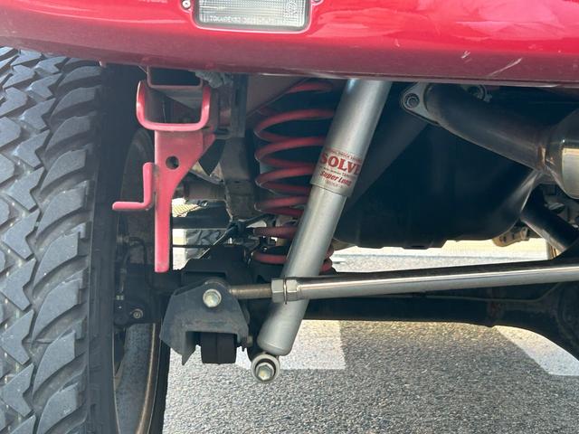 ジムニー クロスアドベンチャーＸＣ　ユーザー買取禁煙カロッツリアナビフルセグ地デジＴＶＥＴＣＲカメラオーニングルーフキャリアＤ席レカロシート（純正有）リフトアップラダーオーニング外マフラー外ＬＥＤ（ヘッドフォグテール）デイライトツイータ（41枚目）