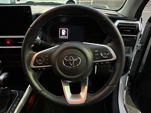 ライズ Z MOP(9inchディスプレイオーディオ/ フルセグTV/パノラミックビューモニター/BSM/リアクロストラフックアラート/アクセサリーコンセント)純正(Tz前後ドラレコ/ETC/マット/バイザー)(33枚目)