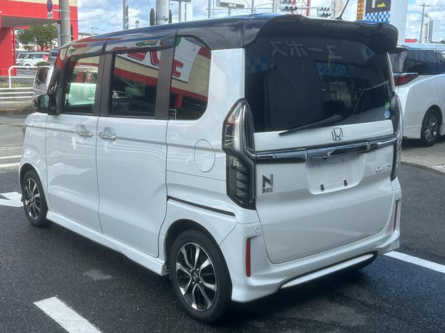 Ｎ－ＢＯＸカスタム Ｇ・Ｌホンダセンシング　保証１年付（距離無制限）／２トーンカラー／カロッツェリアメモリーナビ（ＡＶＩＣ－ＲＺ８０２）／フルセグＴＶ／バックモニター／ドラレコ／パワースライドドア／スマートキー２個／ビルトインＥＴＣ／ＡＣＣ（12枚目）