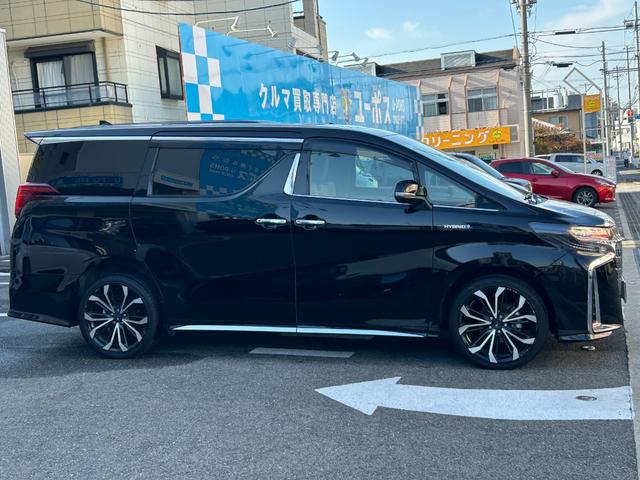 アルファードハイブリッド エグゼクティブラウンジS ワンオーナー/禁煙/ユーザー買取/TコネクトSDナビJBLプレミアムサウンド/リアエンター/ETC2.0/デジタルインナー/ツインサンルーフ/モデリスタ20AW/TZ前後ドラレコ/TZGPSレーダー(12枚目)