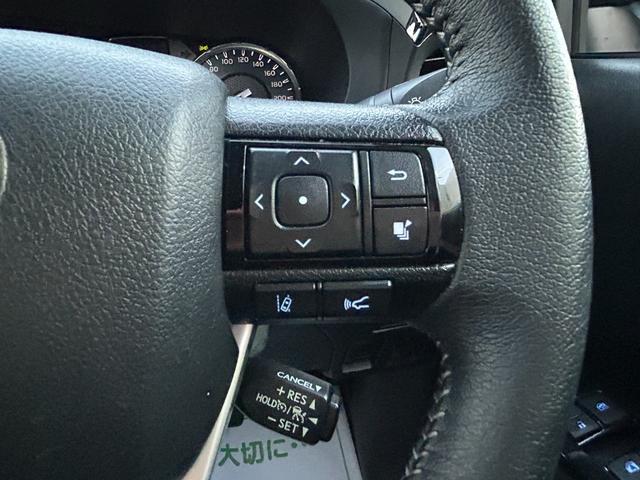 ★ステアリング多機能スイッチ付！手元で操作ができてとっても便利です（＾＾♪