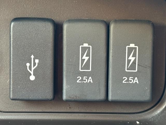 Ｎ－ＢＯＸ Ｌ　コーディネートスタイル　コーディネートスタイル（ツートンカラー）／ホンダセンシング／純正ナビ・地デジＴＶ・Ｂガイドモニター／両側パワースライドドア／カーテンエアバッグ／ＬＥＤヘッドライト／ＥＴＣ／ドライブレコーダー（23枚目）