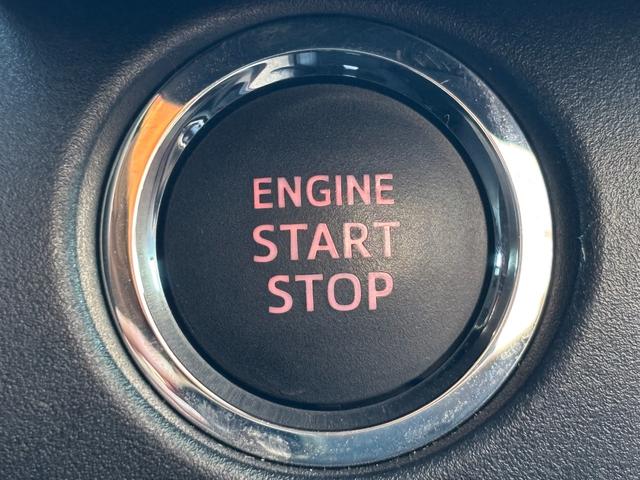 ヴォクシー ＺＳ　煌ＩＩＩ　ワンオーナー／禁煙車ナノイーアルパイン（１１インチナビ／フルセグ　ＦＤモニター／前後ドラレコ／ＥＴＣ２．０）／セーフティセンスインテリジェントクリアランスソナー／両側パワスラ／ブラック合皮コンビシート（15枚目）