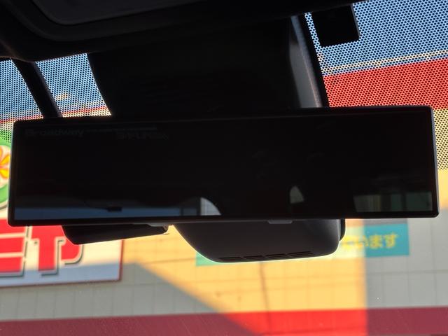 ヴォクシー ＺＳ　煌ＩＩＩ　ワンオーナー／禁煙車ナノイーアルパイン（１１インチナビ／フルセグ　ＦＤモニター／前後ドラレコ／ＥＴＣ２．０）／セーフティセンスインテリジェントクリアランスソナー／両側パワスラ／ブラック合皮コンビシート（29枚目）