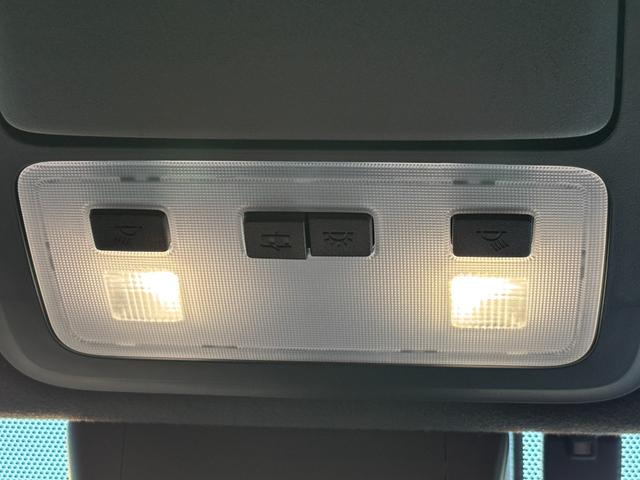 ヴォクシー ＺＳ　煌ＩＩＩ　ワンオーナー／禁煙車ナノイーアルパイン（１１インチナビ／フルセグ　ＦＤモニター／前後ドラレコ／ＥＴＣ２．０）／セーフティセンスインテリジェントクリアランスソナー／両側パワスラ／ブラック合皮コンビシート（30枚目）