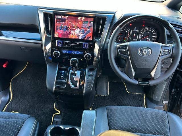 ヴェルファイア 2.5Z Aエディション ゴールデンアイズ ワンオーナー/両側Pスラ/Pバックドア/アルパインBIGX11インチナビ(EX11Z)/フルセグ/Bカメラ/アルパインカーアロマ/Tz前後ドラレコ/ETC/スマートキー2個/純正AW(スタッドレスT)(9枚目)