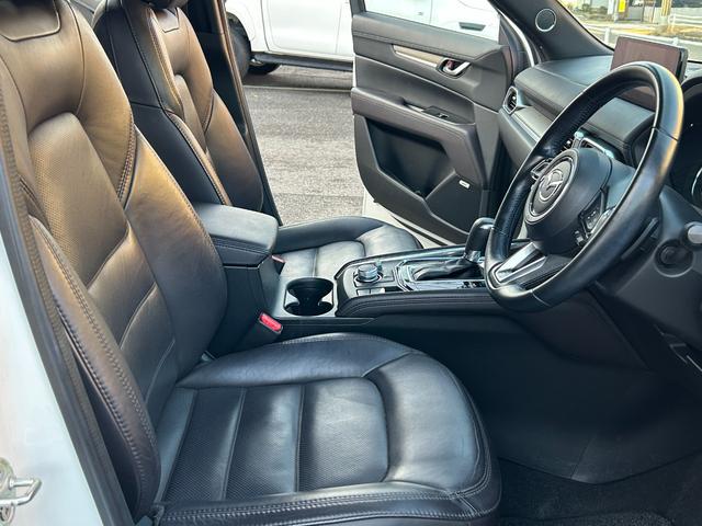 ★弊社では査定のプロが一台一台、厳正且つ公平な検査基準に基づいた車両のみを仕入れております。その中から厳選した車両のみを販売しております。