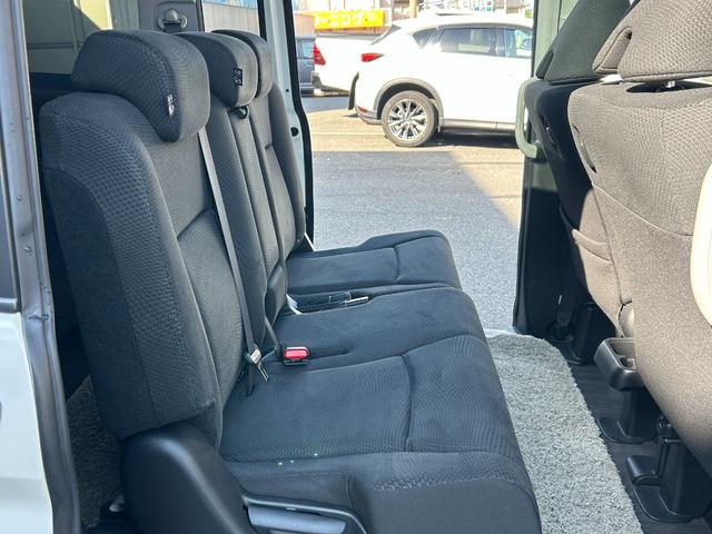 ステップワゴンスパーダ Ｚ　ワンオーナー／禁煙／キセノン／ＥＴＣ／Ｒカメラ／ディラーＯＰ（ギャザーズナビフルセグ地デジＴＶ、フローリングフロア）パノラマサンルーフ（40枚目）