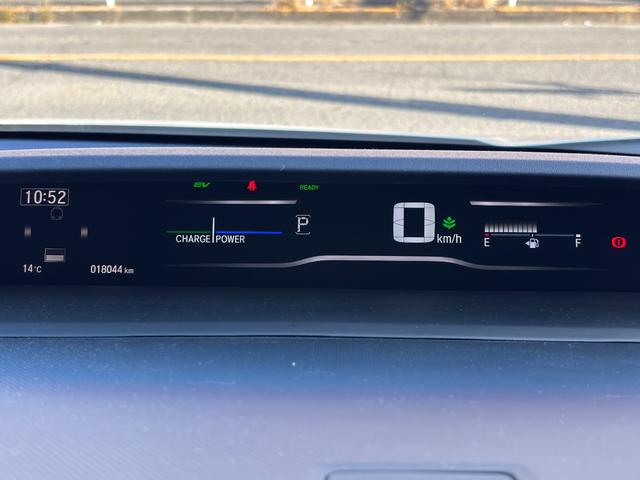 ステップワゴンスパーダ スパーダハイブリッド　Ｇ　ホンダセンシング　ワンオーナー車／ホンダセンシング／リアカメラ／ＥＴＣ／ドライブレコーダー／両側パワースライドドア／わくわくゲート／３列シート／スペアキー×２（7枚目）