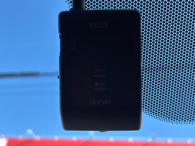 ステップワゴンスパーダ スパーダハイブリッド　Ｇ　ホンダセンシング　ワンオーナー車／ホンダセンシング／リアカメラ／ＥＴＣ／ドライブレコーダー／両側パワースライドドア／わくわくゲート／３列シート／スペアキー×２（11枚目）