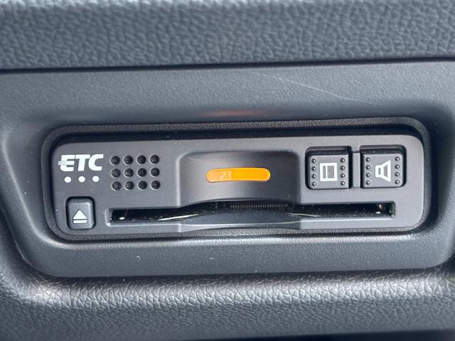 ステップワゴンスパーダ スパーダハイブリッド　Ｇ　ホンダセンシング　ワンオーナー車／ホンダセンシング／リアカメラ／ＥＴＣ／ドライブレコーダー／両側パワースライドドア／わくわくゲート／３列シート／スペアキー×２（12枚目）