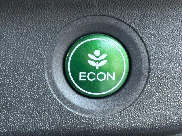 ステップワゴンスパーダ スパーダハイブリッド　Ｇ　ホンダセンシング　ワンオーナー車／ホンダセンシング／リアカメラ／ＥＴＣ／ドライブレコーダー／両側パワースライドドア／わくわくゲート／３列シート／スペアキー×２（20枚目）