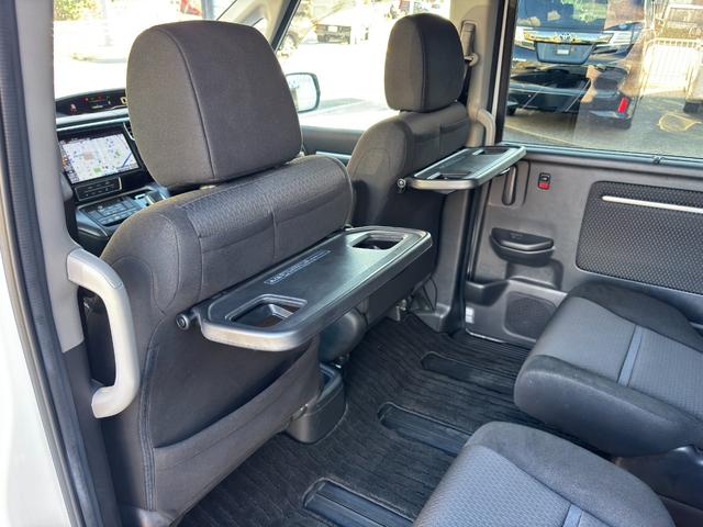 ステップワゴンスパーダ スパーダハイブリッド　Ｇ　ホンダセンシング　ワンオーナー車／ホンダセンシング／リアカメラ／ＥＴＣ／ドライブレコーダー／両側パワースライドドア／わくわくゲート／３列シート／スペアキー×２（45枚目）