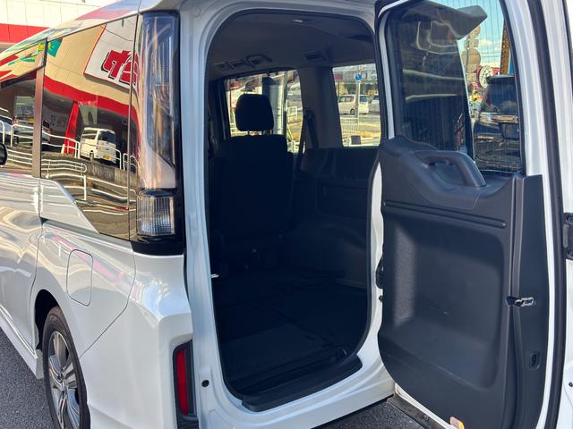 ステップワゴンスパーダ スパーダハイブリッド　Ｇ　ホンダセンシング　ワンオーナー車／ホンダセンシング／リアカメラ／ＥＴＣ／ドライブレコーダー／両側パワースライドドア／わくわくゲート／３列シート／スペアキー×２（49枚目）