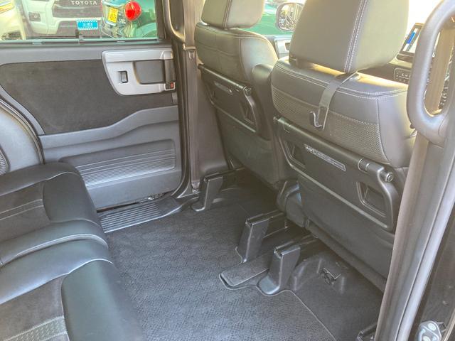 Ｎ－ＢＯＸカスタム Ｌターボ　スタイル＋ブラック　新車保証継承付／１オーナー／Ｇａｔｈｅｒｓ（ナビ＆１０．１インチ後席モニター＆ナビ連動ドラレコ＆ＥＴＣ２．０）／地デジＴＶ／Ｂカメラ／両側パワスラ／ＬＥＤヘッドライト／シートヒーター／スマキー２本（26枚目）