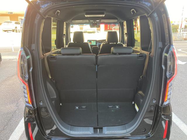 Ｎ－ＢＯＸカスタム Ｌターボ　スタイル＋ブラック　新車保証継承付／１オーナー／Ｇａｔｈｅｒｓ（ナビ＆１０．１インチ後席モニター＆ナビ連動ドラレコ＆ＥＴＣ２．０）／地デジＴＶ／Ｂカメラ／両側パワスラ／ＬＥＤヘッドライト／シートヒーター／スマキー２本（28枚目）