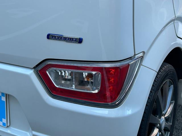 ワゴンＲ ハイブリッドＦＺ　ユーザー買取／メーカーＯＰ（セーフティサポート／全方位モニター付きメモリーナビげーション）ＬＥＤヘッド／スマートキー２個／ヘッドアップディスプレイ／革調シートカバー／外１５ＡＷ（15枚目）