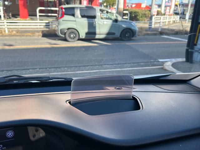 ワゴンＲ ハイブリッドＦＺ　ユーザー買取／メーカーＯＰ（セーフティサポート／全方位モニター付きメモリーナビげーション）ＬＥＤヘッド／スマートキー２個／ヘッドアップディスプレイ／革調シートカバー／外１５ＡＷ（24枚目）
