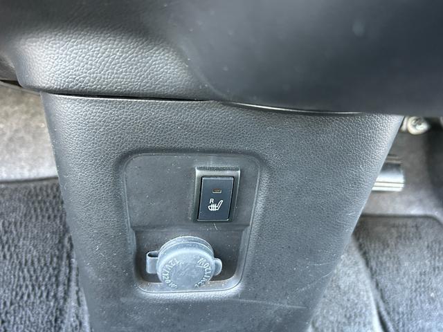 ワゴンＲ ハイブリッドＦＺ　ユーザー買取／メーカーＯＰ（セーフティサポート／全方位モニター付きメモリーナビげーション）ＬＥＤヘッド／スマートキー２個／ヘッドアップディスプレイ／革調シートカバー／外１５ＡＷ（31枚目）