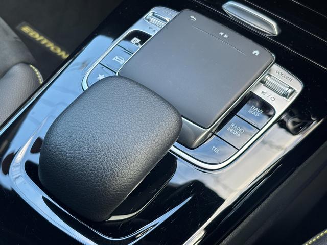 Ａクラス Ａ１８０　エディション１　５００台限定特別仕様車／ユーザーエクスペリエンス／レーダーセーフティＰＫＧ／純正ＡＭＧ１９ＡＷ／純正ナビ／フルセグ／全方位カメラ／ＥＴＣ２．０／フロント２脚メモリー機能付パワーシート＆シートヒーター（54枚目）