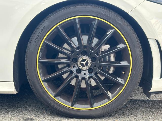 Ａクラス Ａ１８０　エディション１　５００台限定特別仕様車／ユーザーエクスペリエンス／レーダーセーフティＰＫＧ／純正ＡＭＧ１９ＡＷ／純正ナビ／フルセグ／全方位カメラ／ＥＴＣ２．０／フロント２脚メモリー機能付パワーシート＆シートヒーター（61枚目）