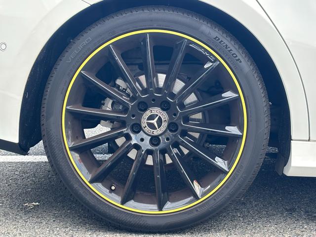 Ａクラス Ａ１８０　エディション１　５００台限定特別仕様車／ユーザーエクスペリエンス／レーダーセーフティＰＫＧ／純正ＡＭＧ１９ＡＷ／純正ナビ／フルセグ／全方位カメラ／ＥＴＣ２．０／フロント２脚メモリー機能付パワーシート＆シートヒーター（63枚目）
