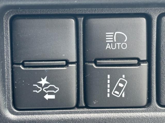 ヴォクシー ZS 煌II ナビ(NSZN-Z68T)/バックカメラ/フリップダウンモニター/両側パワースライドドア/フルセグTV/TZレーダー探知機(TZ-R001)/ETC(43枚目)