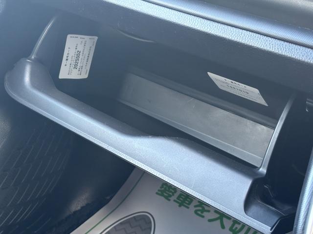 ヴォクシー ZS 煌II ナビ(NSZN-Z68T)/バックカメラ/フリップダウンモニター/両側パワースライドドア/フルセグTV/TZレーダー探知機(TZ-R001)/ETC(62枚目)