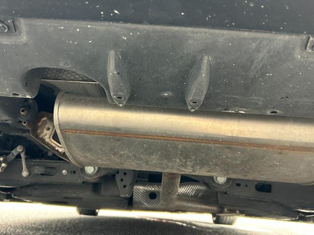 プリウス Ｓツーリングセレクション　ワンオーナー／禁煙／ユーザー買取／前後ドラレコ／ＥＴＣ／Ｒカメラ／ＧＰＳレーダー／ダウンサス／モデリスタフルエアロ／社外１９ＡＷ／セーフティセンス／社外セキュリティ（20枚目）