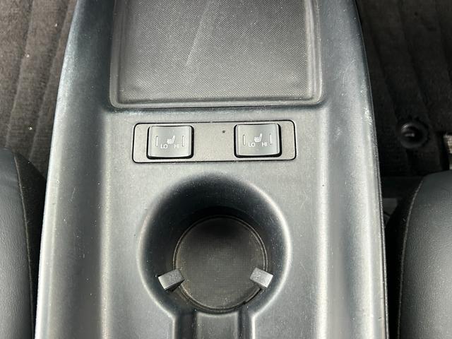 プリウス Ｓツーリングセレクション　ワンオーナー／禁煙／ユーザー買取／前後ドラレコ／ＥＴＣ／Ｒカメラ／ＧＰＳレーダー／ダウンサス／モデリスタフルエアロ／社外１９ＡＷ／セーフティセンス／社外セキュリティ（38枚目）