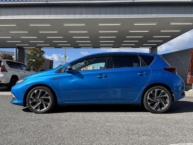 オーリス ハイブリッドGパッケージ ディーラーOPナビ/バックモニター//シートヒーター/白黒コンビシート/セーフティーセンス/スマートキー/ETC/(12枚目)