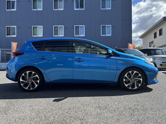 オーリス ハイブリッドGパッケージ ディーラーOPナビ/バックモニター//シートヒーター/白黒コンビシート/セーフティーセンス/スマートキー/ETC/(14枚目)