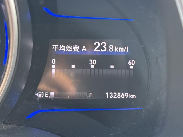 フィットハイブリッド Fパッケージ ワンオーナー/ディーラーOPナビ/バックモニター/電格ミラー/ETC/スマートキー2本/(20枚目)