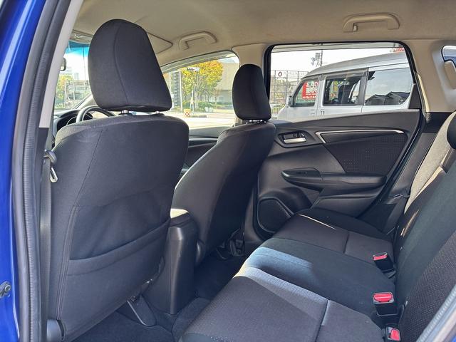 フィットハイブリッド Fパッケージ ワンオーナー/ディーラーOPナビ/バックモニター/電格ミラー/ETC/スマートキー2本/(35枚目)