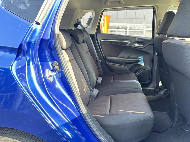 フィットハイブリッド Fパッケージ ワンオーナー/ディーラーOPナビ/バックモニター/電格ミラー/ETC/スマートキー2本/(38枚目)