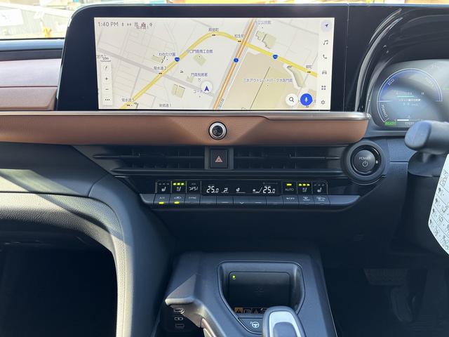 クラウンクロスオーバー ＲＳアドバンスド　１オーナー・禁煙車・ドライバーモニターカメラ・クルコン・Ｒカメラ・Ｆ席パワーシート・シートヒーターパワートランク・パドルシフト・電格ミラー・ＥＴＣ・スマートキー・純２１インチアルミ・純ＵＳＢ（6枚目）