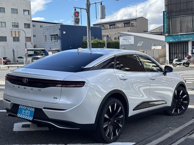 クラウンクロスオーバー ＲＳアドバンスド　１オーナー・禁煙車・ドライバーモニターカメラ・クルコン・Ｒカメラ・Ｆ席パワーシート・シートヒーターパワートランク・パドルシフト・電格ミラー・ＥＴＣ・スマートキー・純２１インチアルミ・純ＵＳＢ（19枚目）