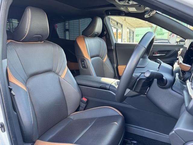 クラウンクロスオーバー ＲＳアドバンスド　１オーナー・禁煙車・ドライバーモニターカメラ・クルコン・Ｒカメラ・Ｆ席パワーシート・シートヒーターパワートランク・パドルシフト・電格ミラー・ＥＴＣ・スマートキー・純２１インチアルミ・純ＵＳＢ（24枚目）