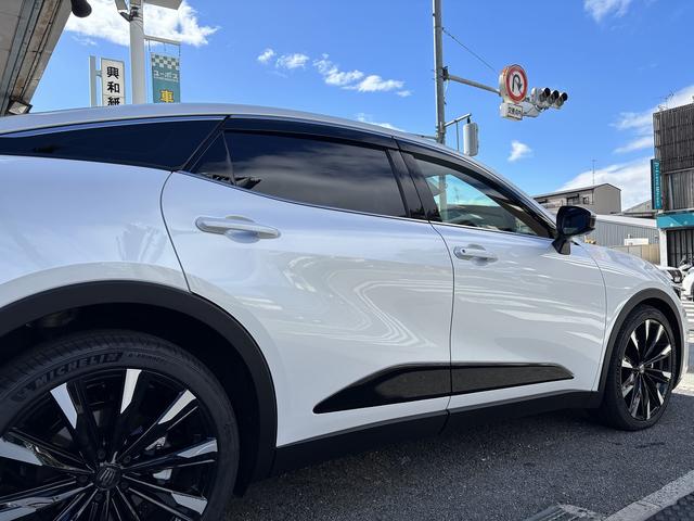 クラウンクロスオーバー ＲＳアドバンスド　１オーナー・禁煙車・ドライバーモニターカメラ・クルコン・Ｒカメラ・Ｆ席パワーシート・シートヒーターパワートランク・パドルシフト・電格ミラー・ＥＴＣ・スマートキー・純２１インチアルミ・純ＵＳＢ（52枚目）