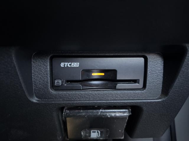 ノート X 1オーナー・禁煙車・プロパイロット・LEDヘッドランプ・Fドラレコ・ステアリングヒーター・デジタルインナーミラー・メーカーOPナビ・Rカメラ・全周囲モニター・シートヒーター・スマートキー・ETC(13枚目)