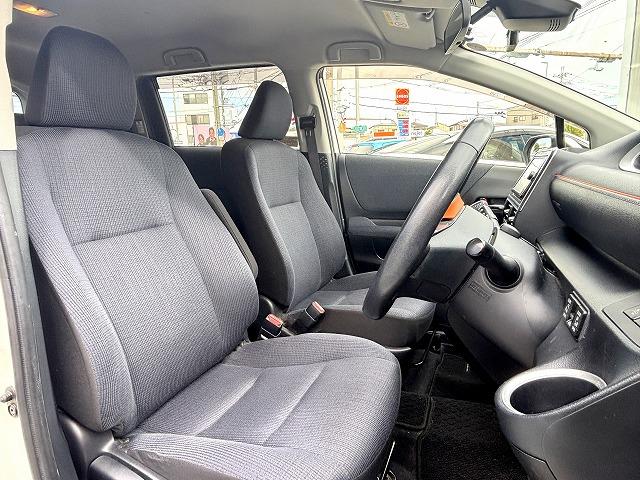 シエンタ ハイブリッドＧ　純正ＳＤナビ（ＮＳＺＴ－Ｗ６６Ｔ）・バックカメラ・ワンオーナー・両面パワースライドドア・スマートキー・ＥＴＣ・衝突軽減システム・ドライブレコーダー・パワーウィンドウ・パワーステアリング・（12枚目）