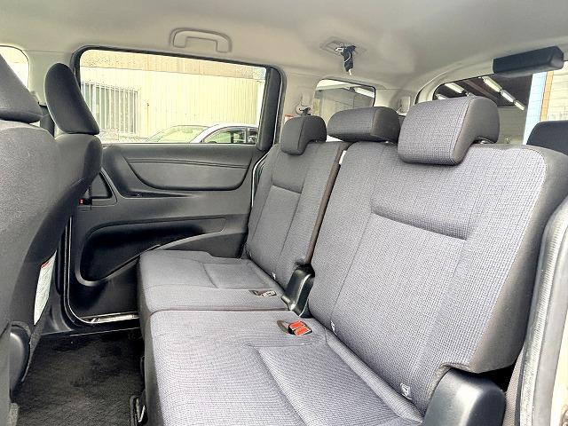 シエンタ ハイブリッドＧ　純正ＳＤナビ（ＮＳＺＴ－Ｗ６６Ｔ）・バックカメラ・ワンオーナー・両面パワースライドドア・スマートキー・ＥＴＣ・衝突軽減システム・ドライブレコーダー・パワーウィンドウ・パワーステアリング・（29枚目）